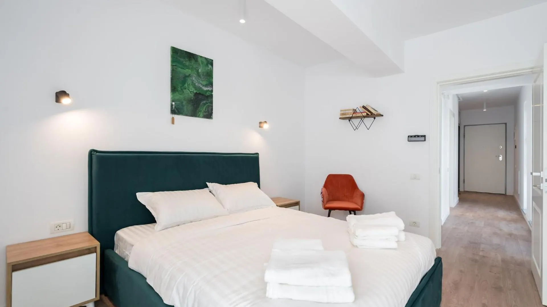 Pastel Green I 1 Bedroom Apt With Terrace Voluntari 0*,  Romania