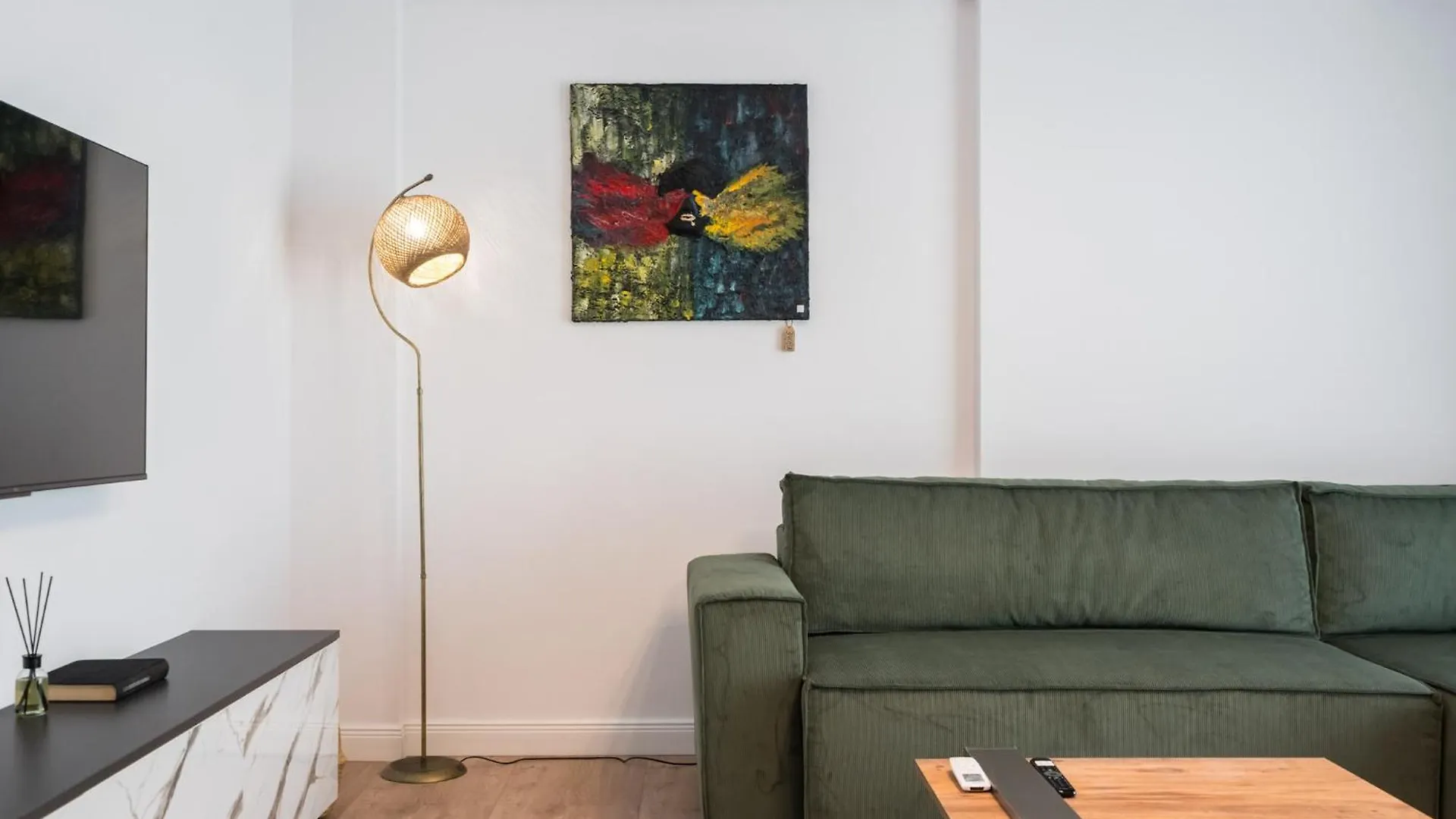 Pastel Green I 1 Bedroom Apt With Terrace Voluntari Apartment